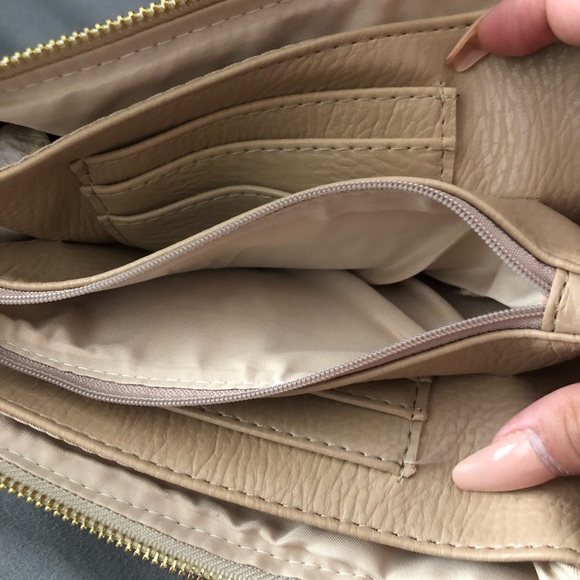 Wallet - Picture 4 of 5